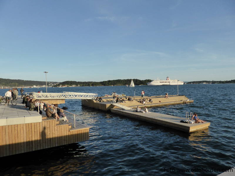 Flotte bademuligheter ytters på Tjuvholmen Badeplass